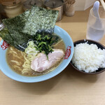 横浜ラーメン 町田家 - 