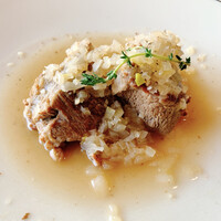 アル・ケッチァーノ  - 庄内子牛の白ワイン煮