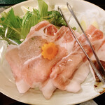 Tachibanaya - 【鍋　物】温海小名部産桜美豚 山菜鍋 醤油出汁