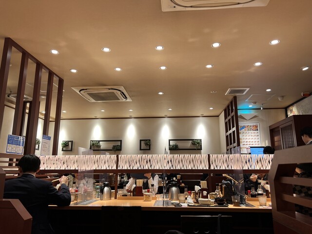 やよい軒 四条烏丸店 - 四条（京都市営）/食堂 | 食べログ