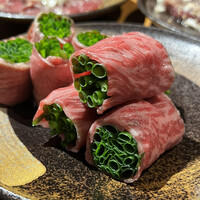 ホルモン焼肉 富や 栄店 - 