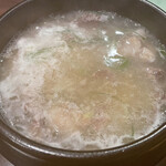 韓国家庭料理 焼肉 明洞 - テールラーメン