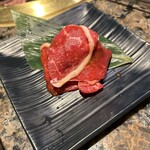 焼にく 和牛食堂 - 国産牛炙りカルビ