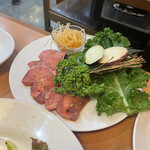 Yakiniku Sanzenri - 