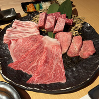 近江うし焼肉 にくTATSU 銀座店 - 