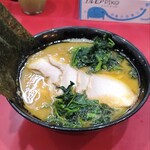 ラーメン 杉田家 - チャーシュー麺(並) 青菜増し