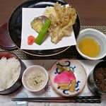 日光　千姫物語 - カレイのおかき揚げ・舞茸・獅子唐…じゃこ山椒ご飯・香の物・赤だし♪