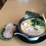 横浜家系ラーメン 麺田 - 