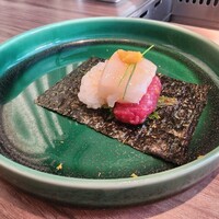 焼肉うしごろ 新宿三丁目店 - 