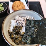 ゆで太郎 もつ次郎 - 3色ごはん