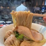 らぁ麺 紫陽花 - 柔らかストレート煮麺