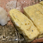 そばダイニング 上仲屋 - だし巻き玉子の断面