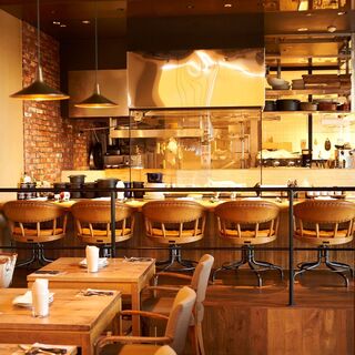 ハイライフ ポーク テーブル_1