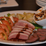 2013/08　アンティパスト盛り合わせ５種（本日メニュー） 1,900円　3種なら1,200円
