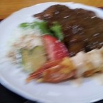 さるかに合掌亭 - 足赤エビマヨカレー(ピンぼけ)