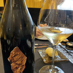 LA TABLE de Joel Robuchon - 香り芳醇な白ワイン