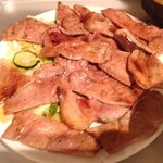 まつざか - 炭焼、肉は大盛り（150円プラス）