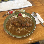 カレー＆コーヒーかわしま - カツカレー（wホット）肉乗せ