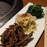 蕃 YORONIKU - 