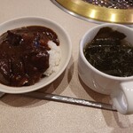 焼肉じゅうじゅうカルビ - 黒カレーとスープ