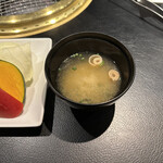 Piko Piko Seiniku Ten U Tadu - 上カルビ&上ロースランチ　味噌汁