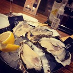 8TH SEA OYSTER Bar - 