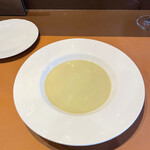 オステリア プロフーモ - 本日のスープ
