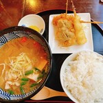 Sakaba Erubisu - 特製とん汁定食(串カツ3本付き)_¥890