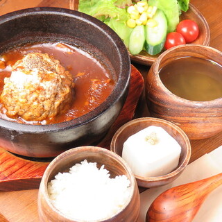 Lunch at Kashiwa (lunch with seasonal fresh vegetable salad bar)