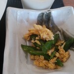 CHINESE DINING 瑞 - 名脇役、アスパラと卵炒め