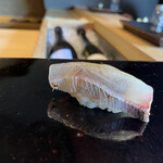 鮨 三心 - シマアジ