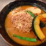 Spice & smile - 手仕込みハンバーグ・10種野菜スープカレー