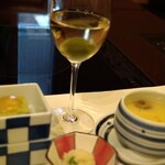 湯葉と豆腐の店 梅の花 千里阪急店 - 