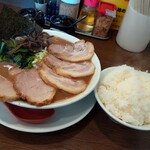 うまいヨゆうちゃんラーメン - 