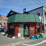 セヴィラの樹 - 店舗外観　ぱっと見お店に見えない？（笑）