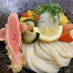 極楽うどん TKU - 夏野菜のおろしぶっかけうどん