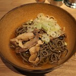 Kanda Okame - 山形肉そば（冷）　800円