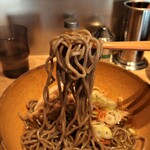 神田おかめ - 麺　リフト