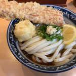 梅田 釜たけうどん - 