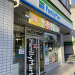 ファミリーマート - 外観写真: