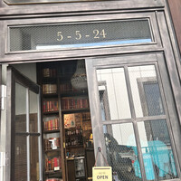 TOKYO Whisky Library - 