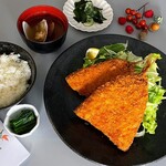 Fried horse mackerel set meal