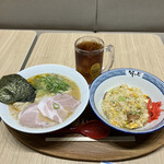 博多屋台ラーメン 介ッち - 