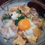 蔵楽 - 宮崎地鶏の親子丼￥924（H25.7.27撮影）