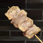 YAKITORI 燃 es - 中抜き(内臓無し)では無く完全丸鷄で仕入れるからこそ頂ける稀少過ぎる部位