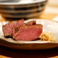 炎水 - ◎のざき牛フィレ肉
                    繊維が解けるようにやわらかな食感で、噛み締めて甘みがじゅわーっと溢れる！