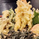 信州蕎麦の草笛 - 天ぷらアップ
