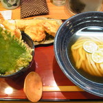 うどん工房悠々 - 海老天丼と冷かけうどんのセット
