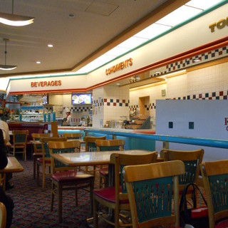 ロイヤルキャフェテリア_2