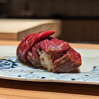 肉割烹 上 - 